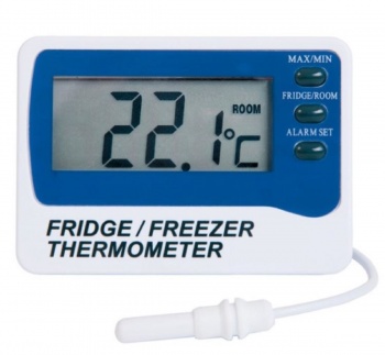 Calibrated Thermometer for Pharmacy / Warehouse, 0.5oC Accuracy (MHRA) | Calibration  Date 13th Feb 2024 Reduced